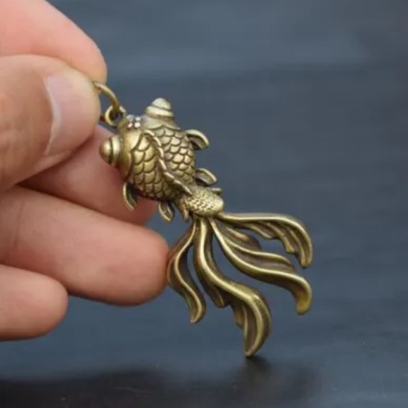 Jewelry - Brass goldfish pendant